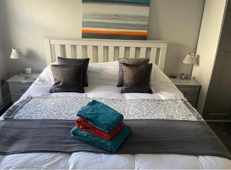 4 The Archways Hotel Carrick on Shannon Екстериор снимка
