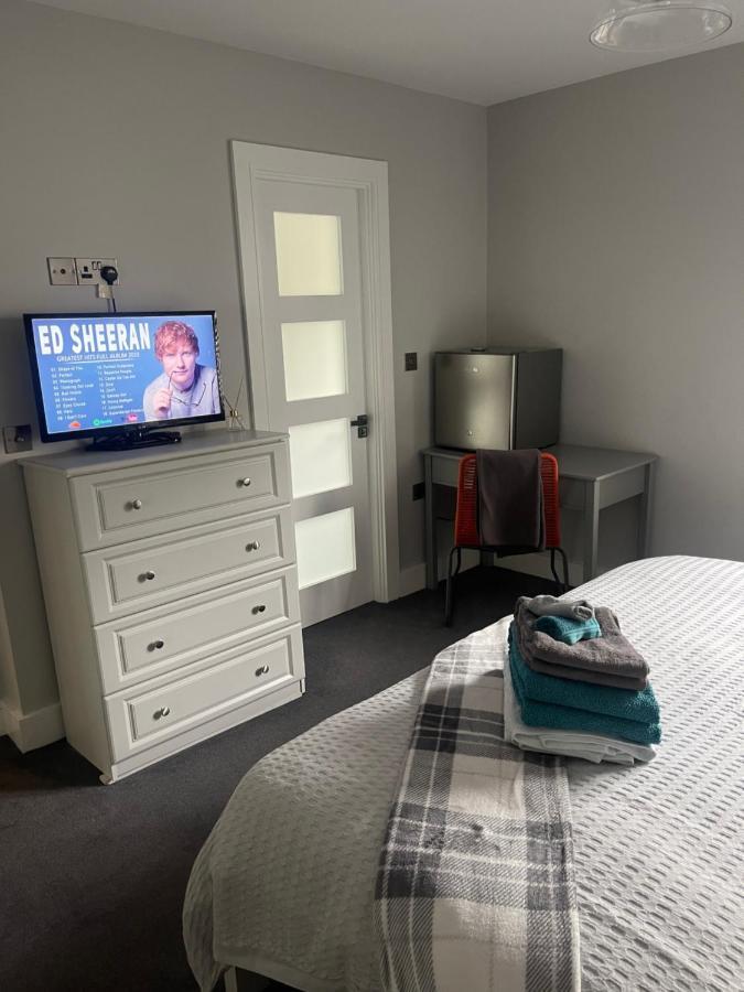 4 The Archways Hotel Carrick on Shannon Екстериор снимка